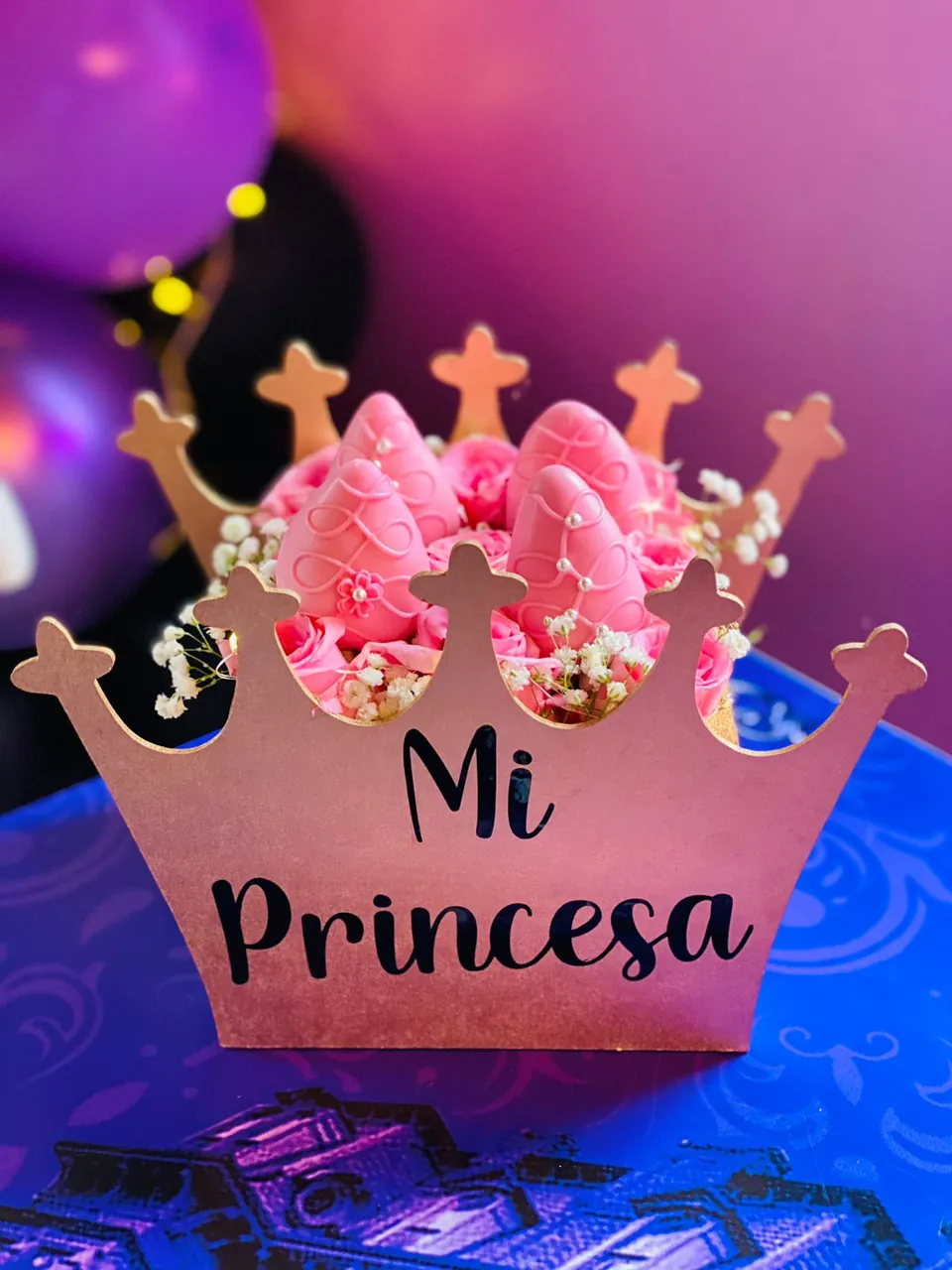Luxurious Crown