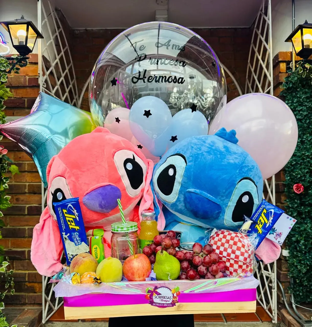 Despertar con Stitch y Nani (D049)