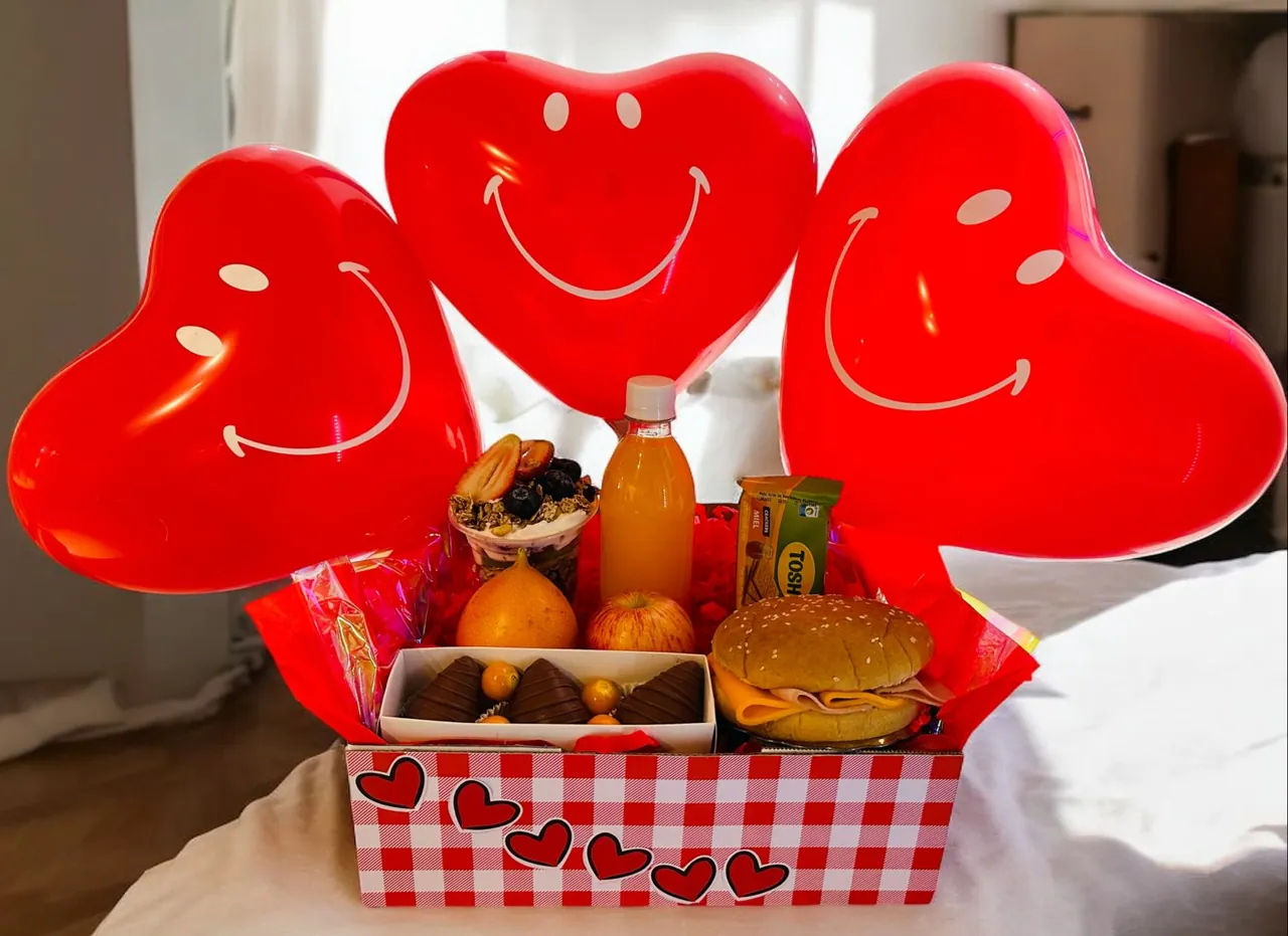Amor y Amistad Brunch