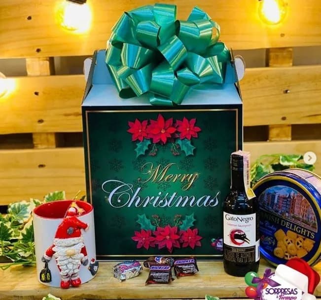 Green Christmas Box
