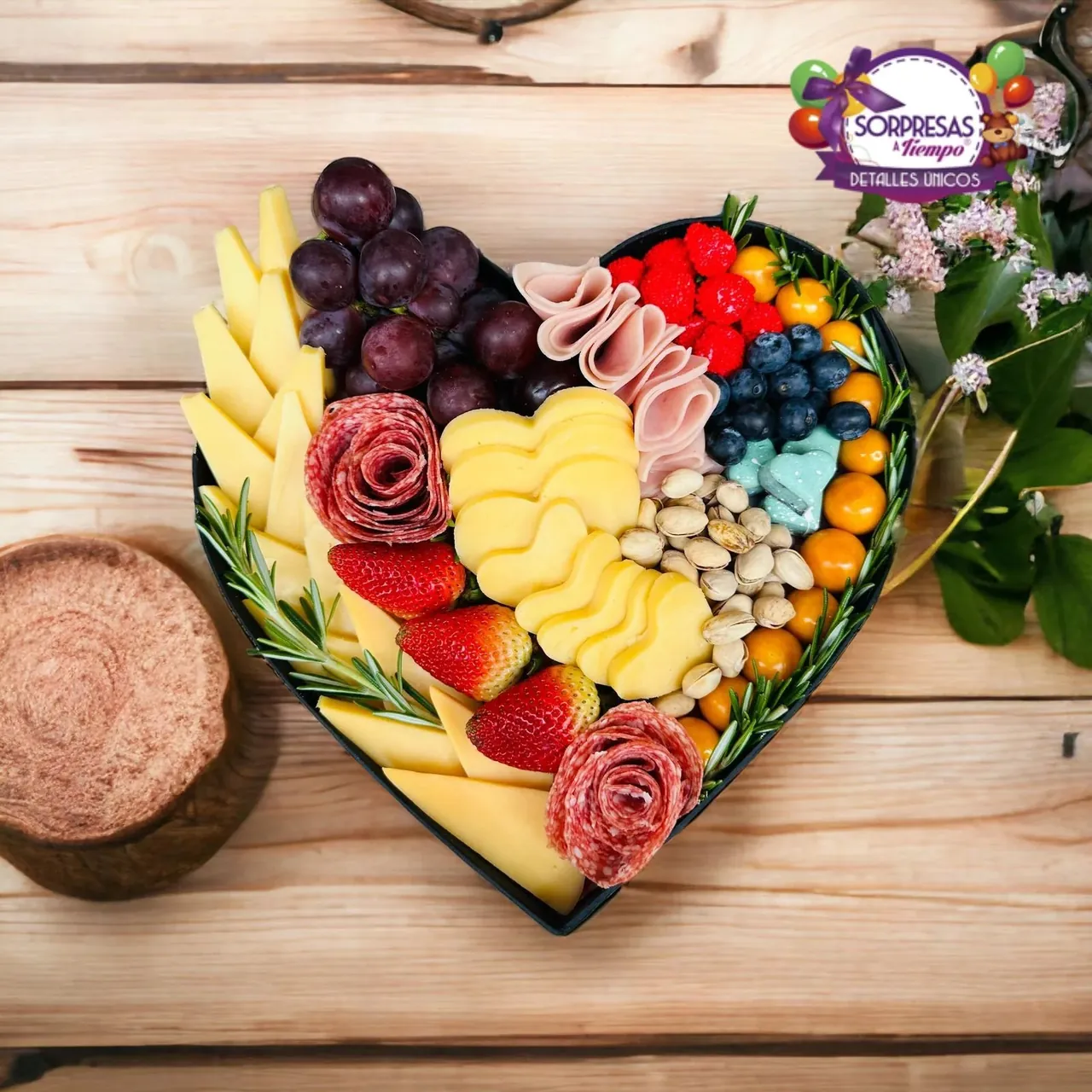 Tabla de quesos corazón