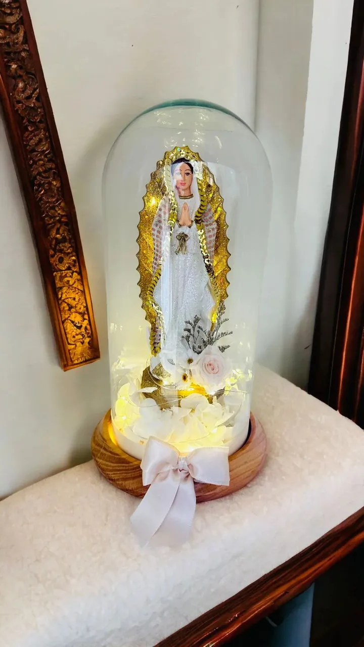 Virgen Luminosa
