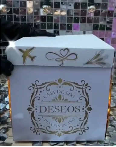 Caja De Los Deseos Fin De Año