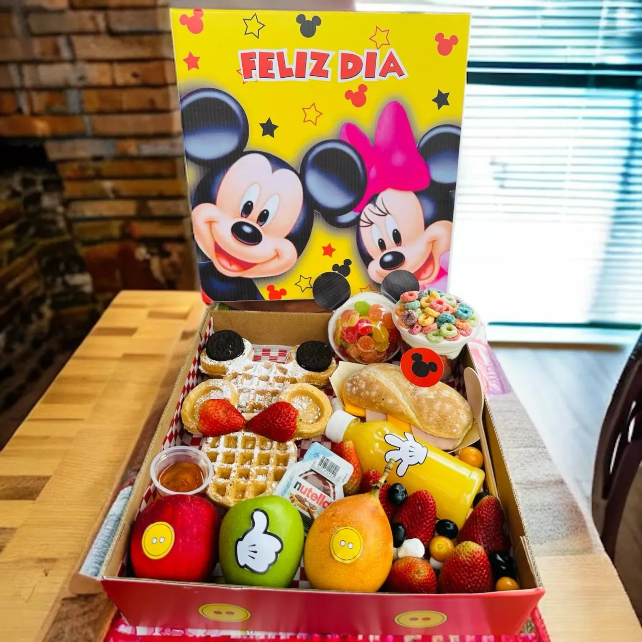 Brunch Mickey